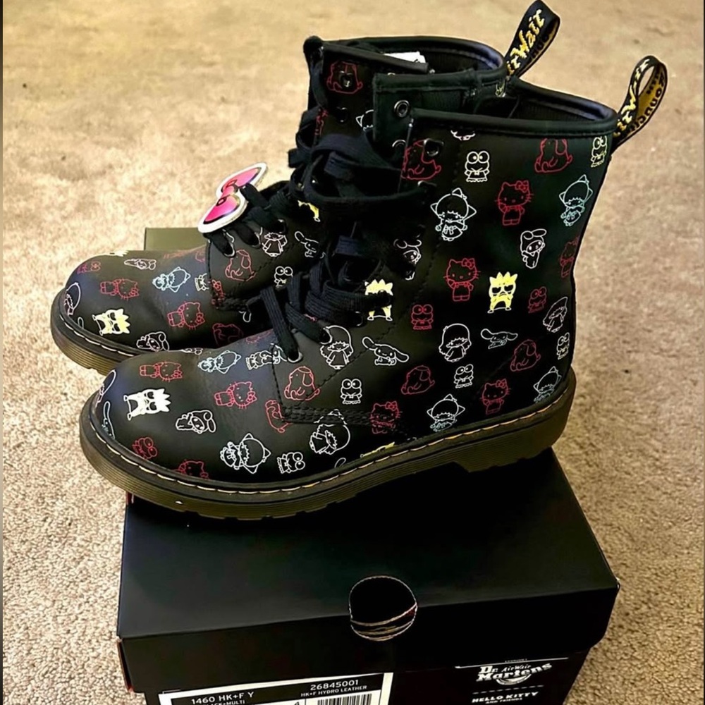 Dr Marten Hello Kitty Boots